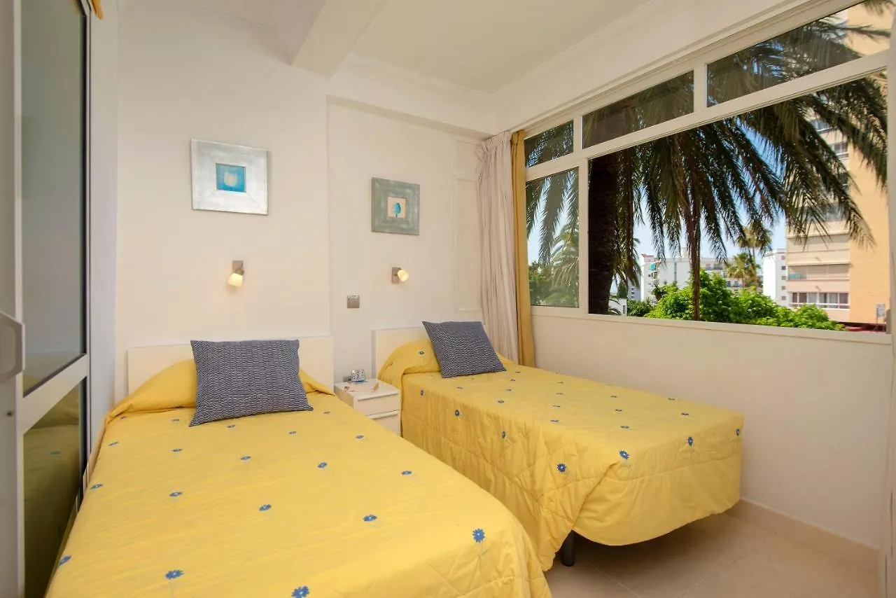 Fabulous Sunny Second Floor Apartment - Edificio Europark - Overlooking Gardens And Pools. Benalmadena
