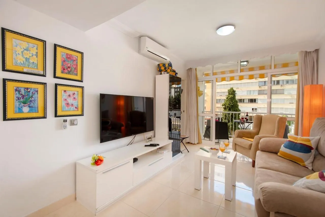 Fabulous Sunny Second Floor Apartment - Edificio Europark - Overlooking Gardens And Pools. Benalmadena