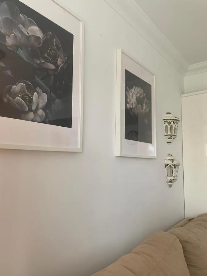 Fabulous Sunny Second Floor Apartment - Edificio Europark - Overlooking Gardens And Pools. Benalmádena