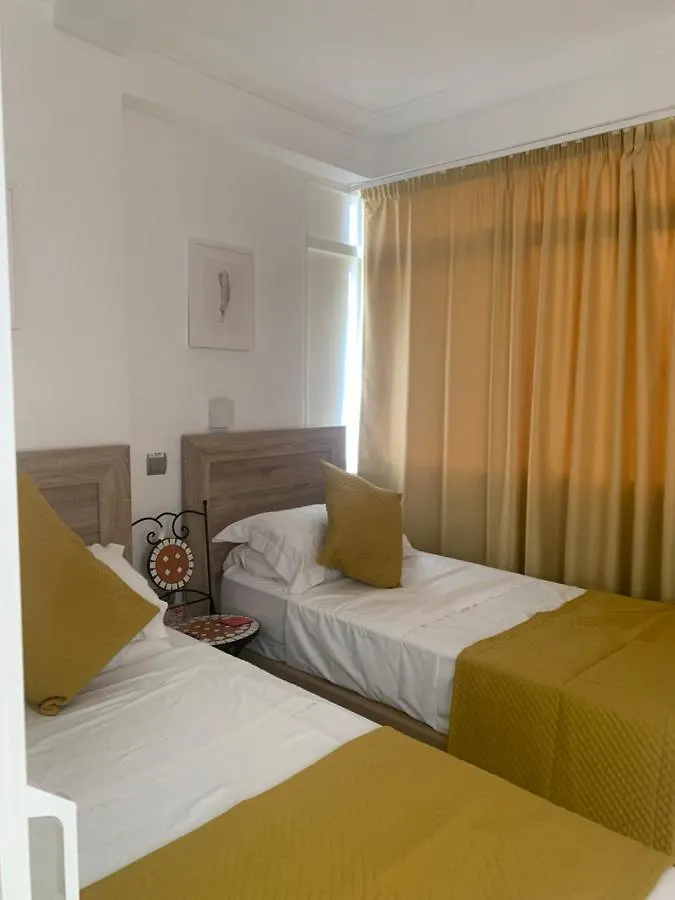 Fabulous Sunny Second Floor Apartment - Edificio Europark - Overlooking Gardens And Pools. Benalmádena Spanien